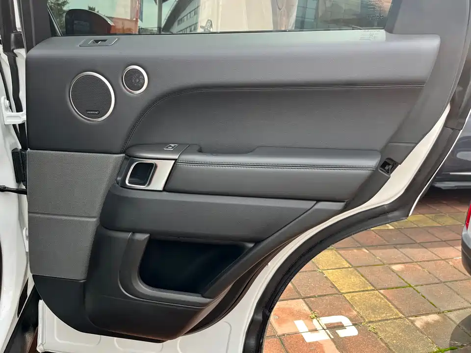 Land Rover Range Rover Sport Land Rover Range Rover Sport