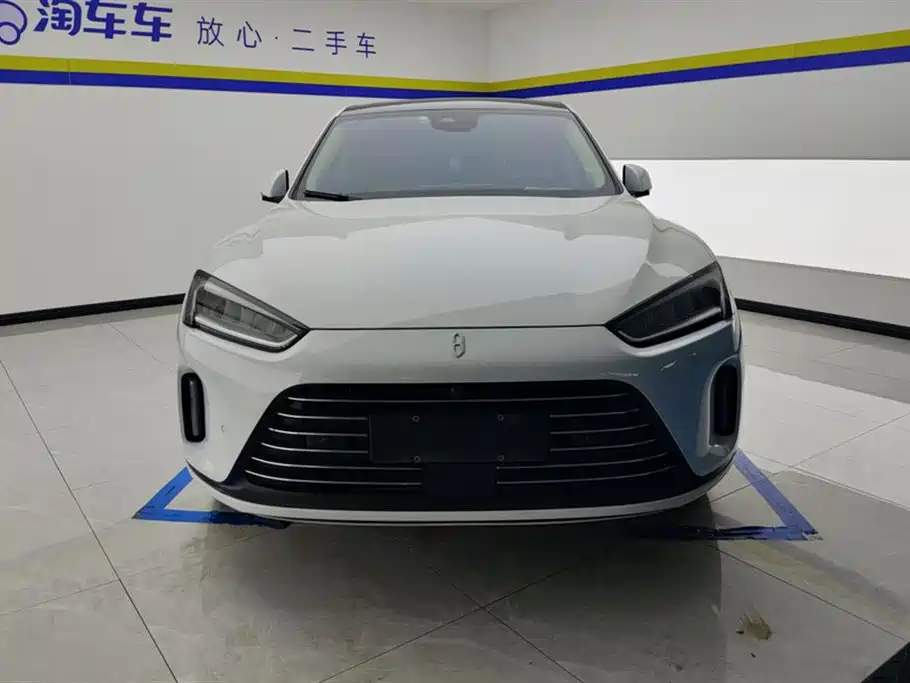 AITO Ask the world M5