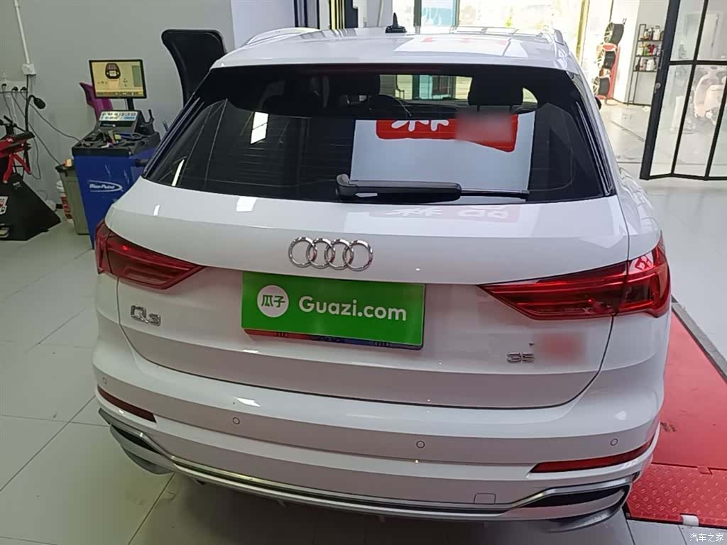 Audi Q3, 2023 6