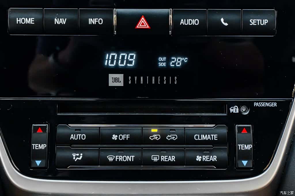Toyota Land Cruiser, 2019 17
