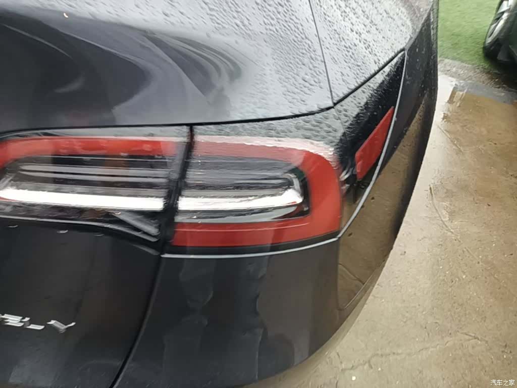 Tesla Model Y, 2021 8