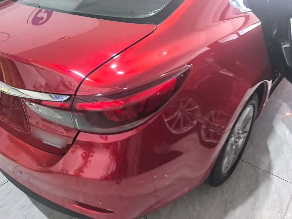 Mazda Atenza, 2017 8
