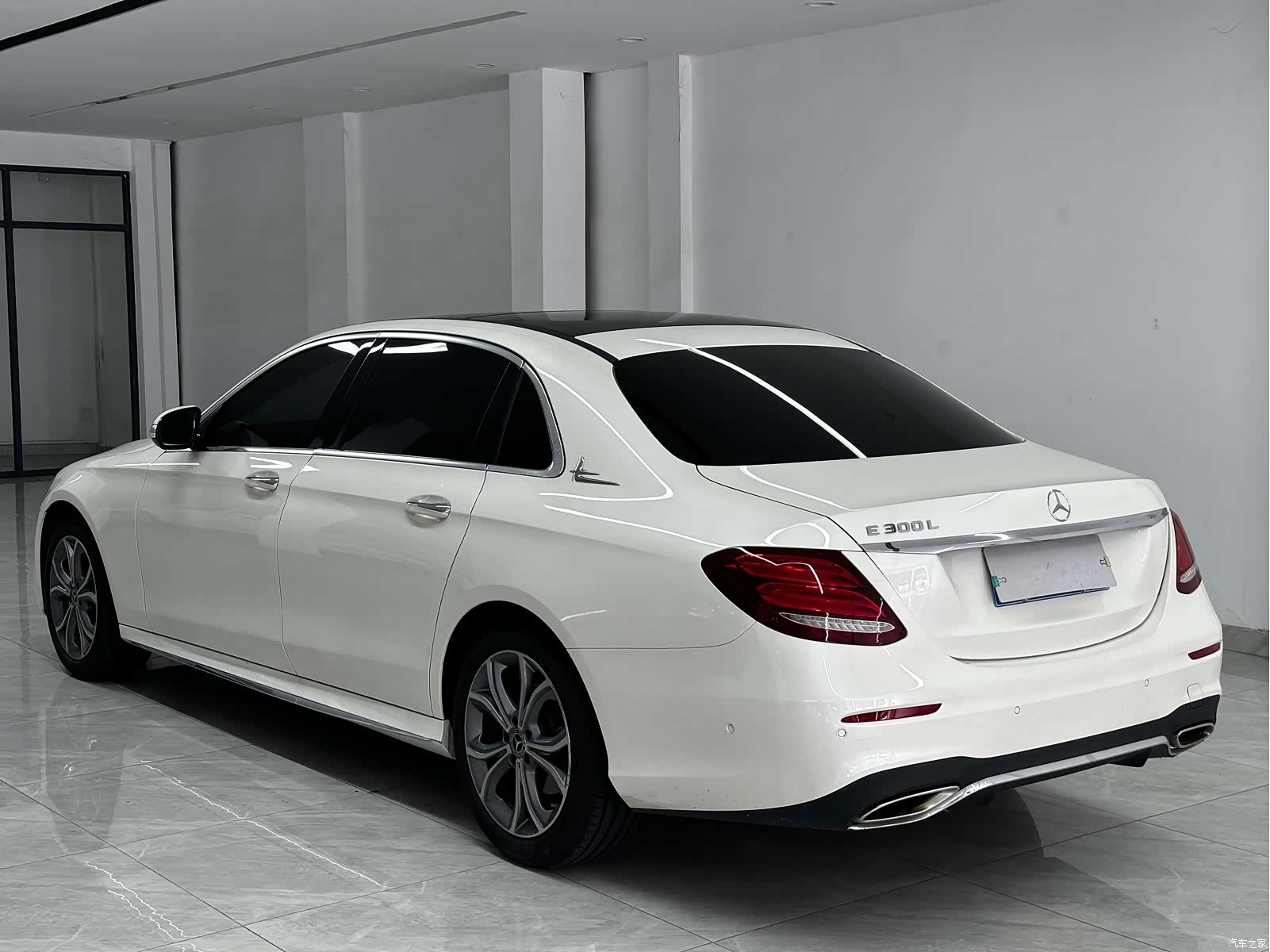 Mercedes-Benz E-Class, 2020 6
