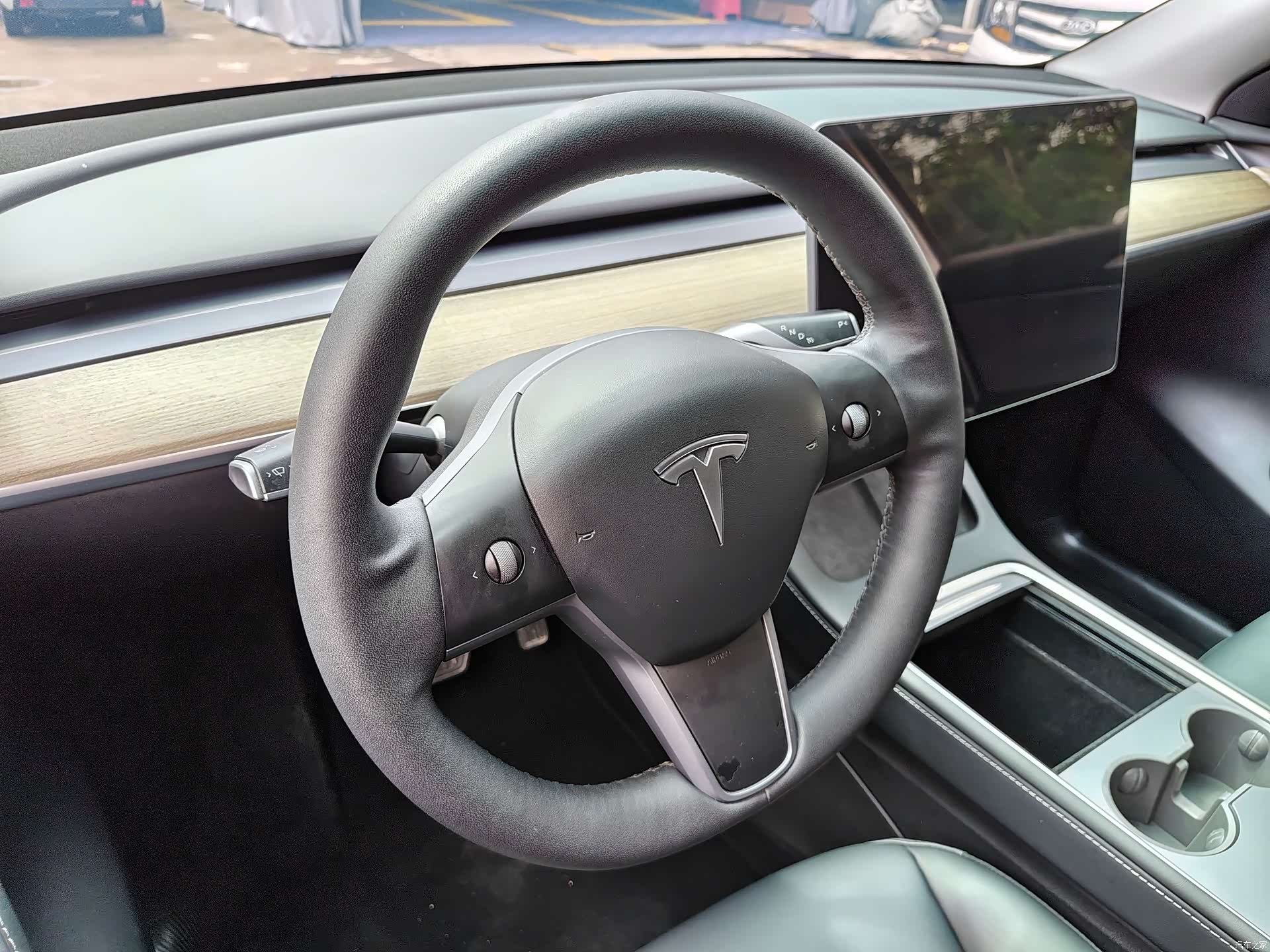 Tesla Model Y, 2022 9
