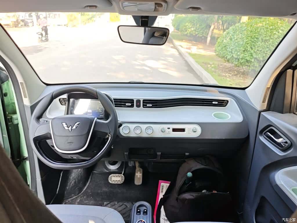 Wuling MINIEV, 2021 10