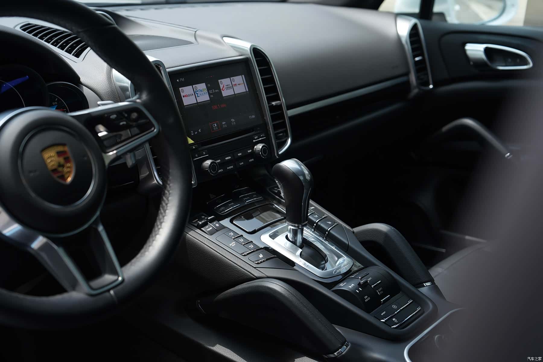 Porsche Cayenne, 2018 11