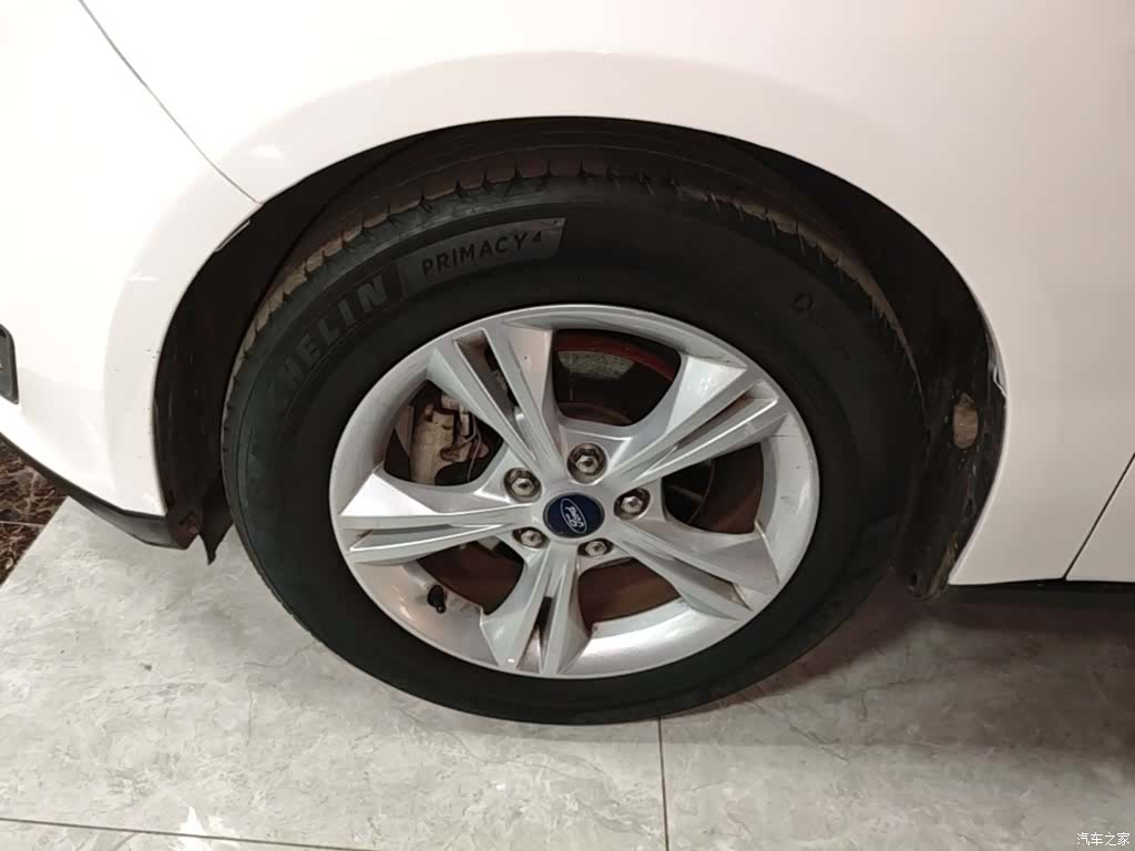 Ford Focus, 2016 23