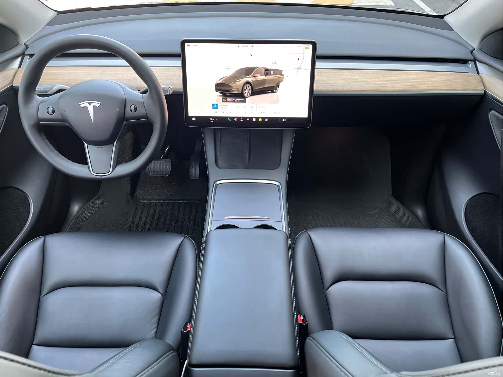 Tesla Model Y, 2022 9