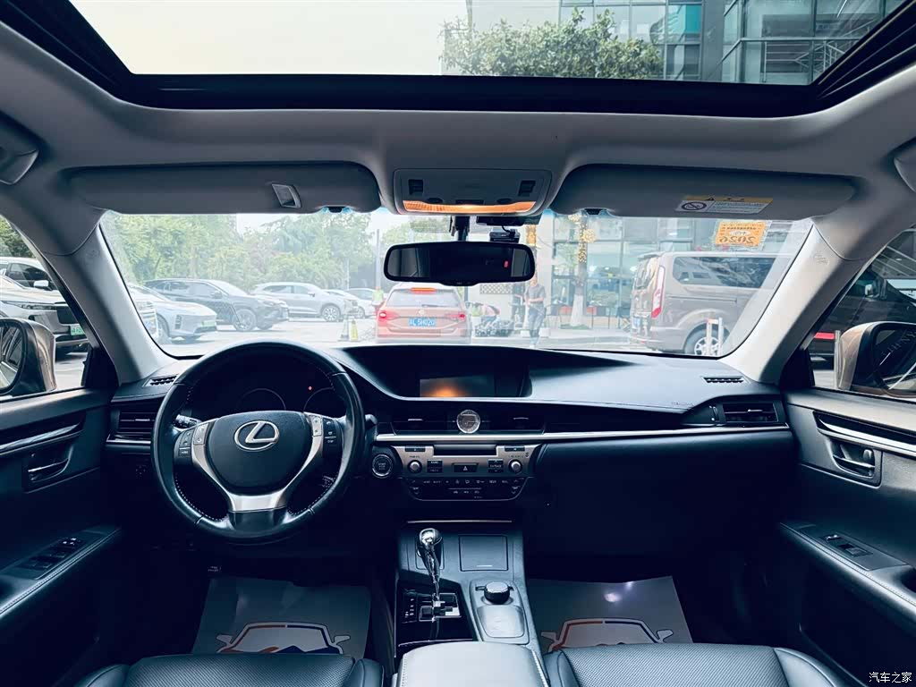 Lexus ES, 2015 16