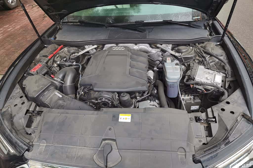 Audi A6L, 2021 10