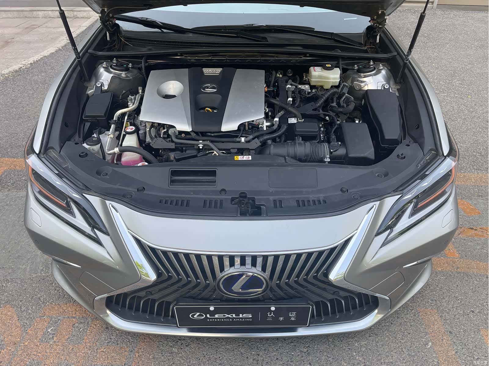 Lexus ES, 2021 8