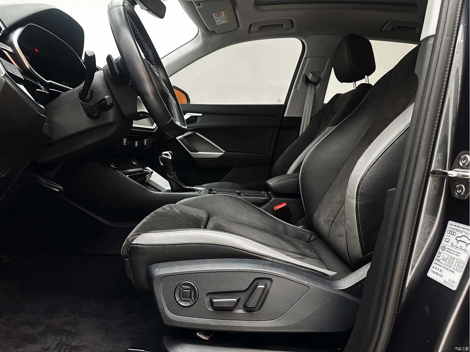 Audi Q3, 2022 19