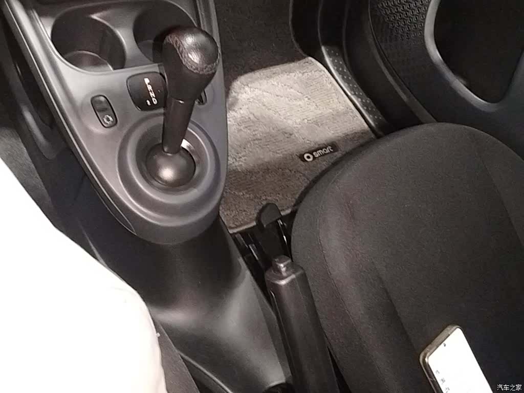 Smart Fortwo, 2018 14