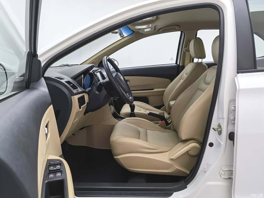 Chery E3, 2014 10