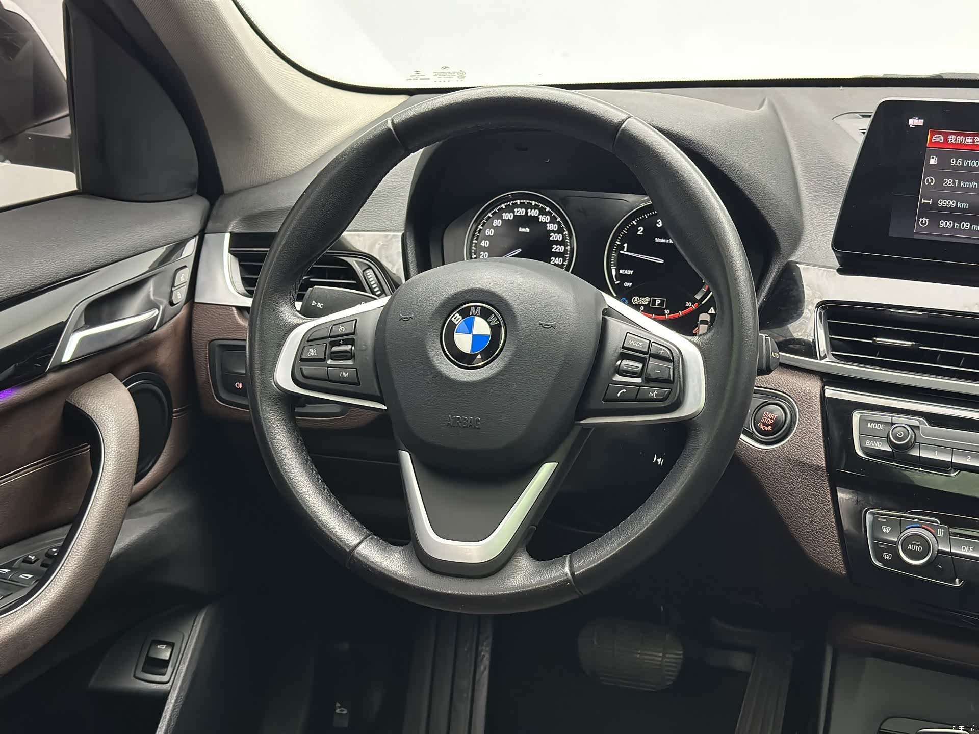 BMW X1, 2020 10