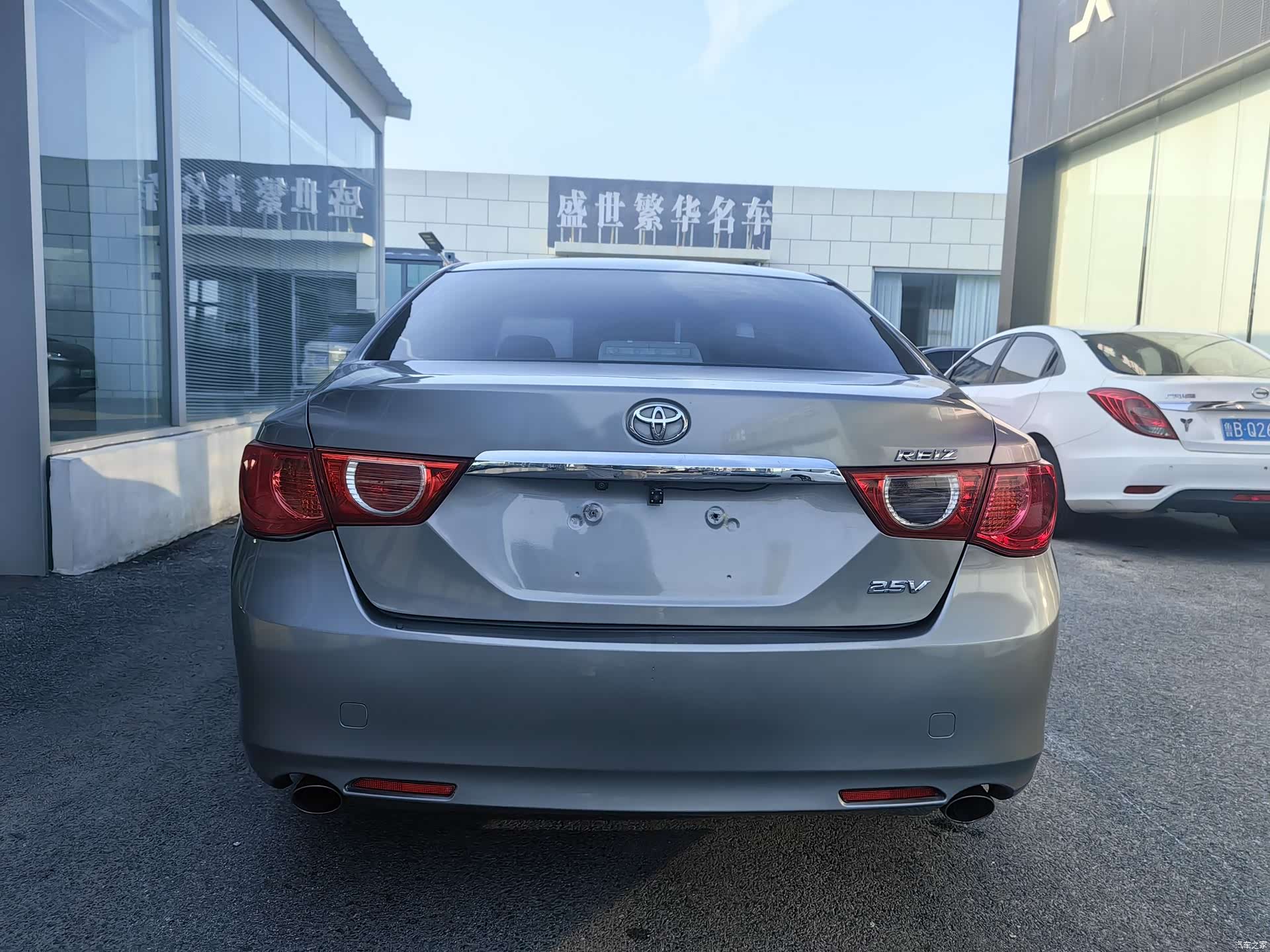 Toyota 2.5S, 2012 все фото