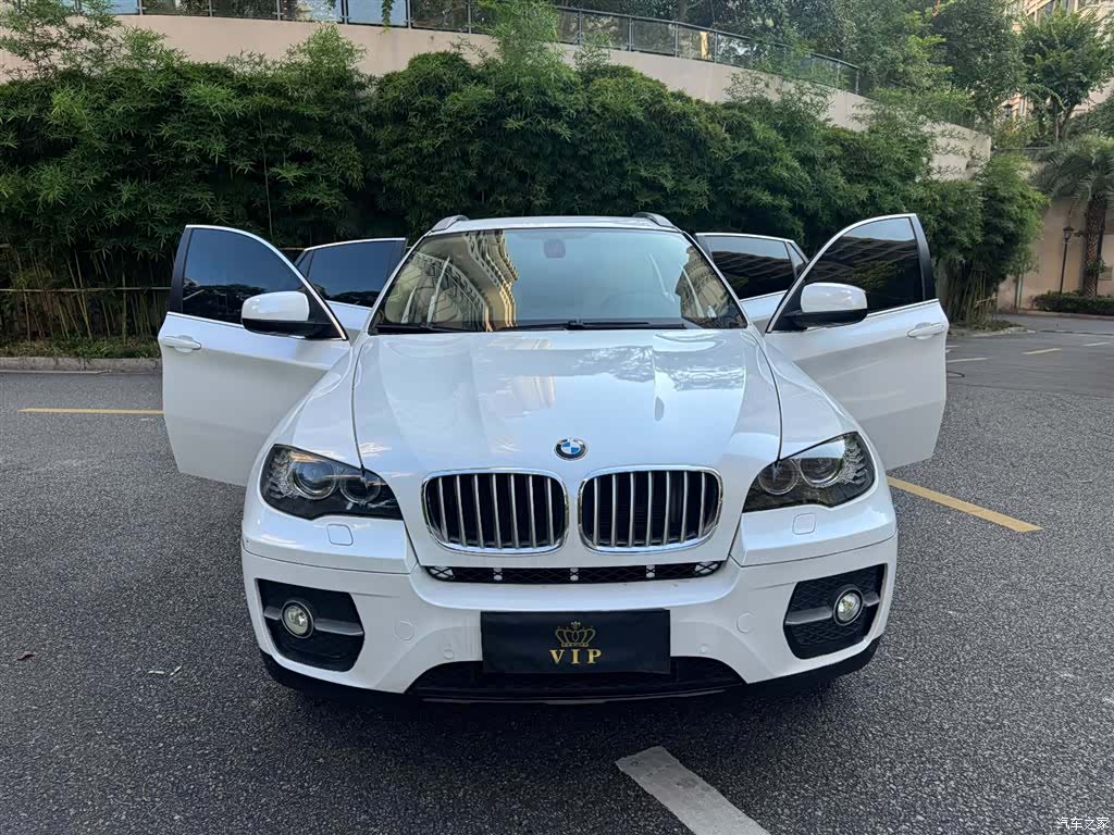 BMW X6, 2011 9