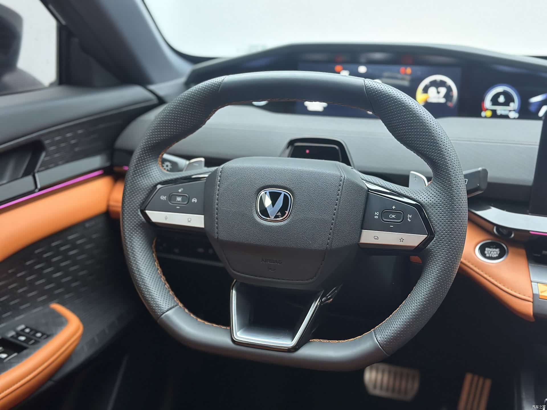 Changan UNI-V, 2024 9