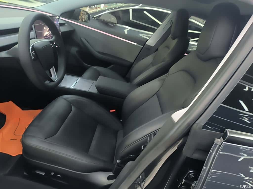 Tesla Model 3, 2024 15