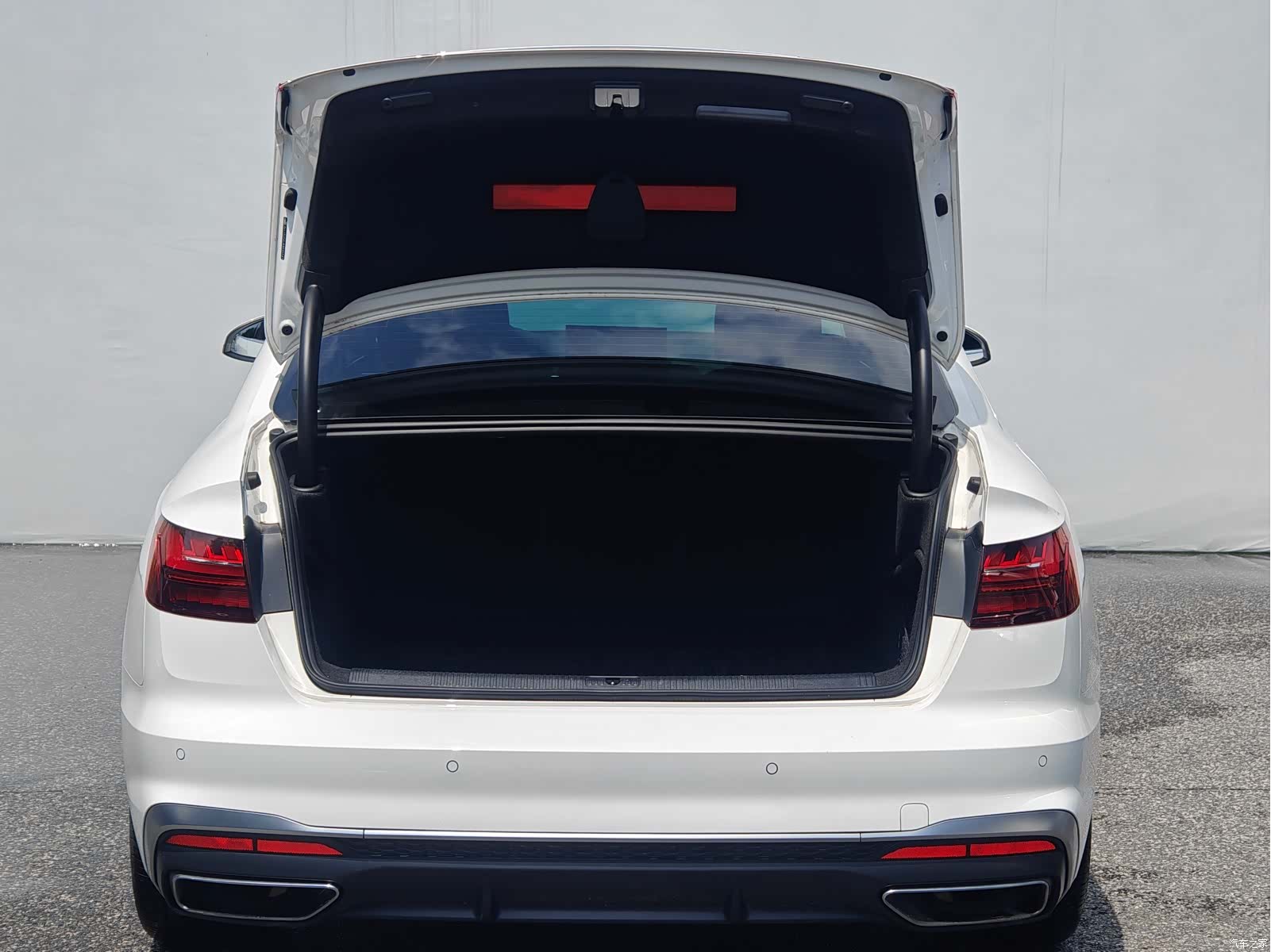 Audi A4L, 2024 8