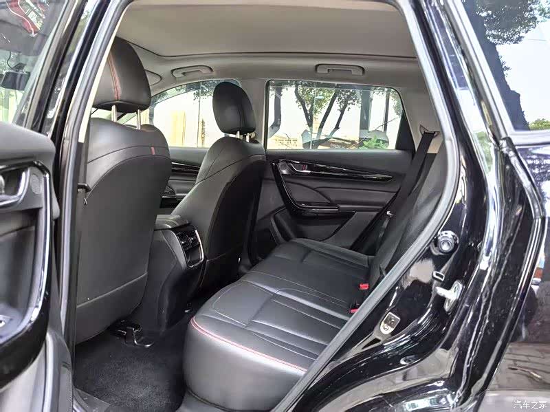 DongFeng AX7, 2021 10