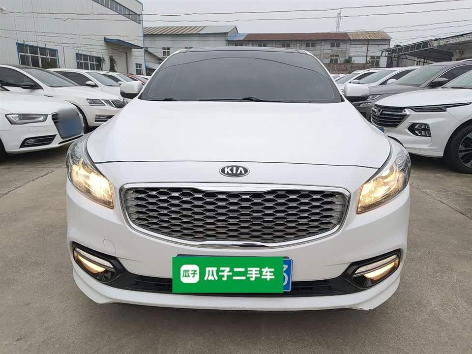 Kia K4
