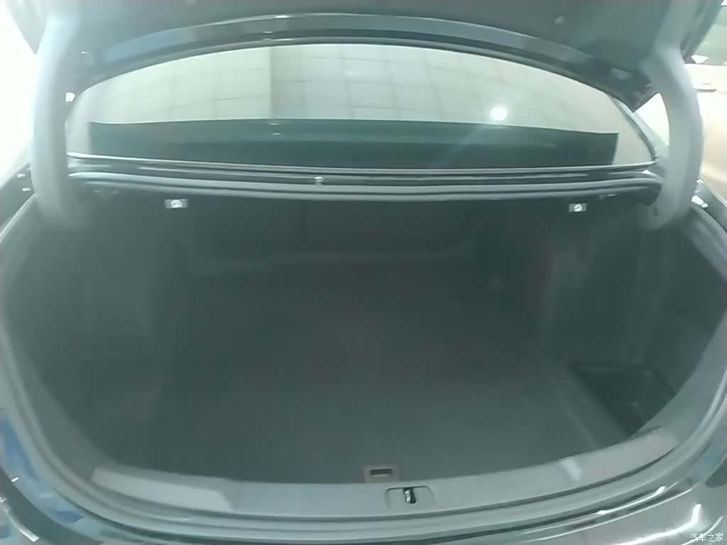 Buick LaCrosse, 2022 19