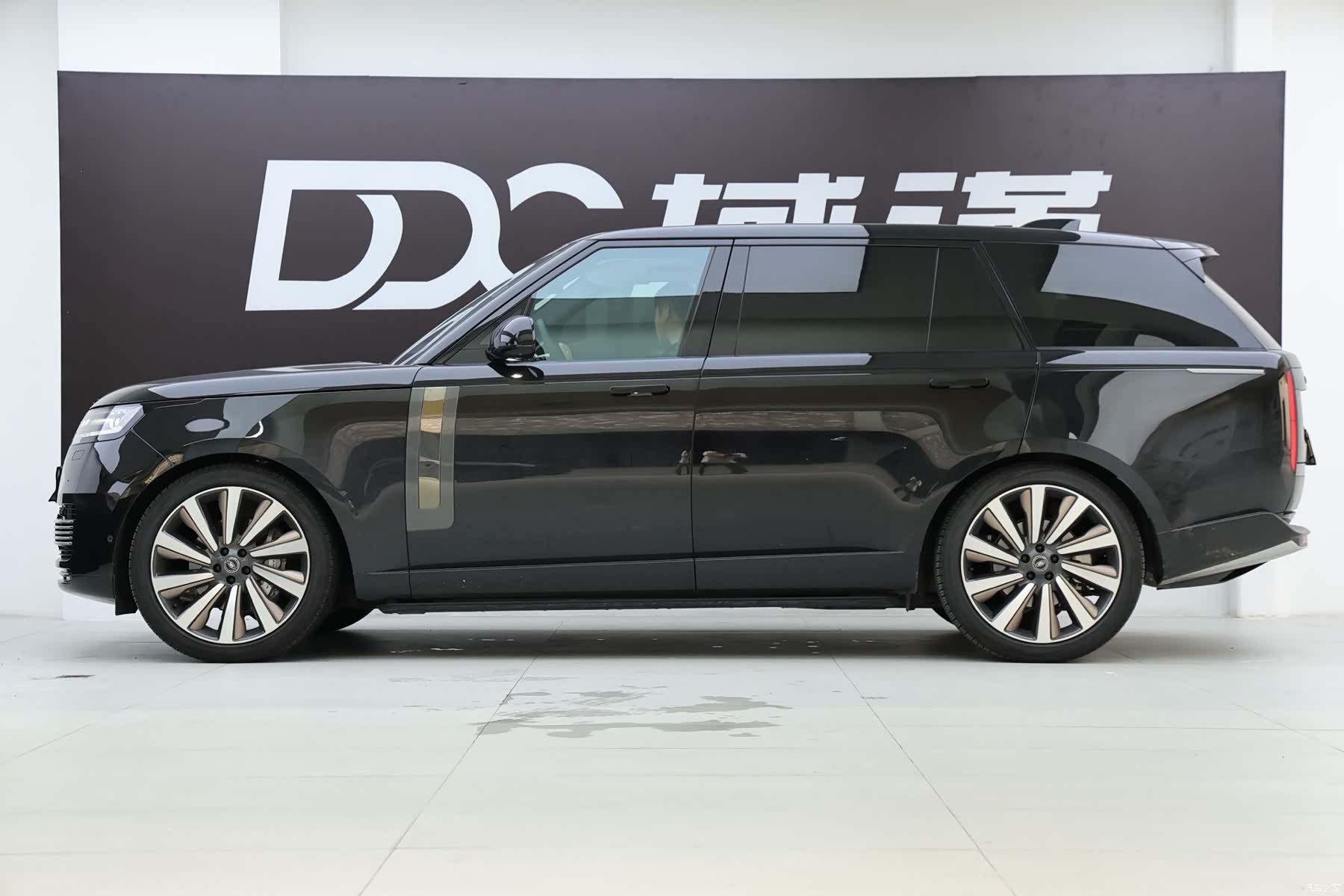Land Rover Range Rover, 2025 3