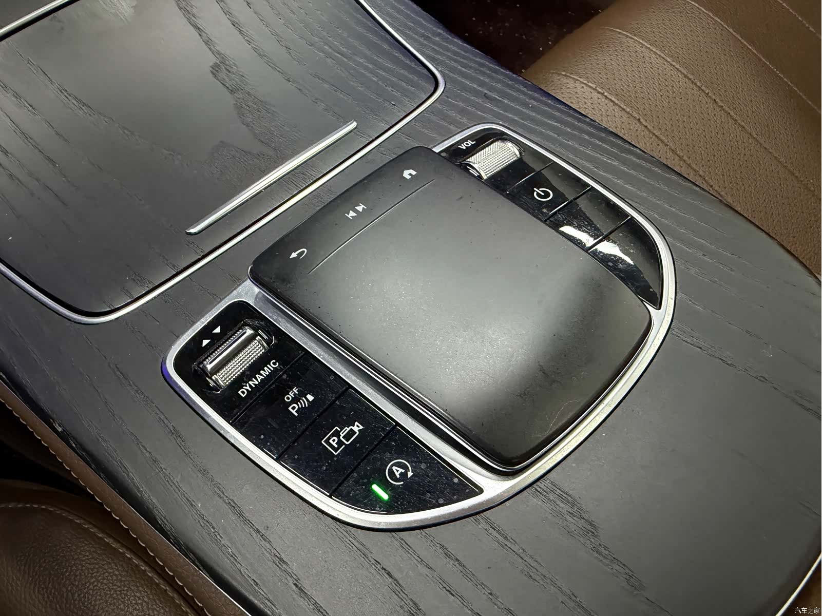 Mercedes-Benz E-Class, 2022 18