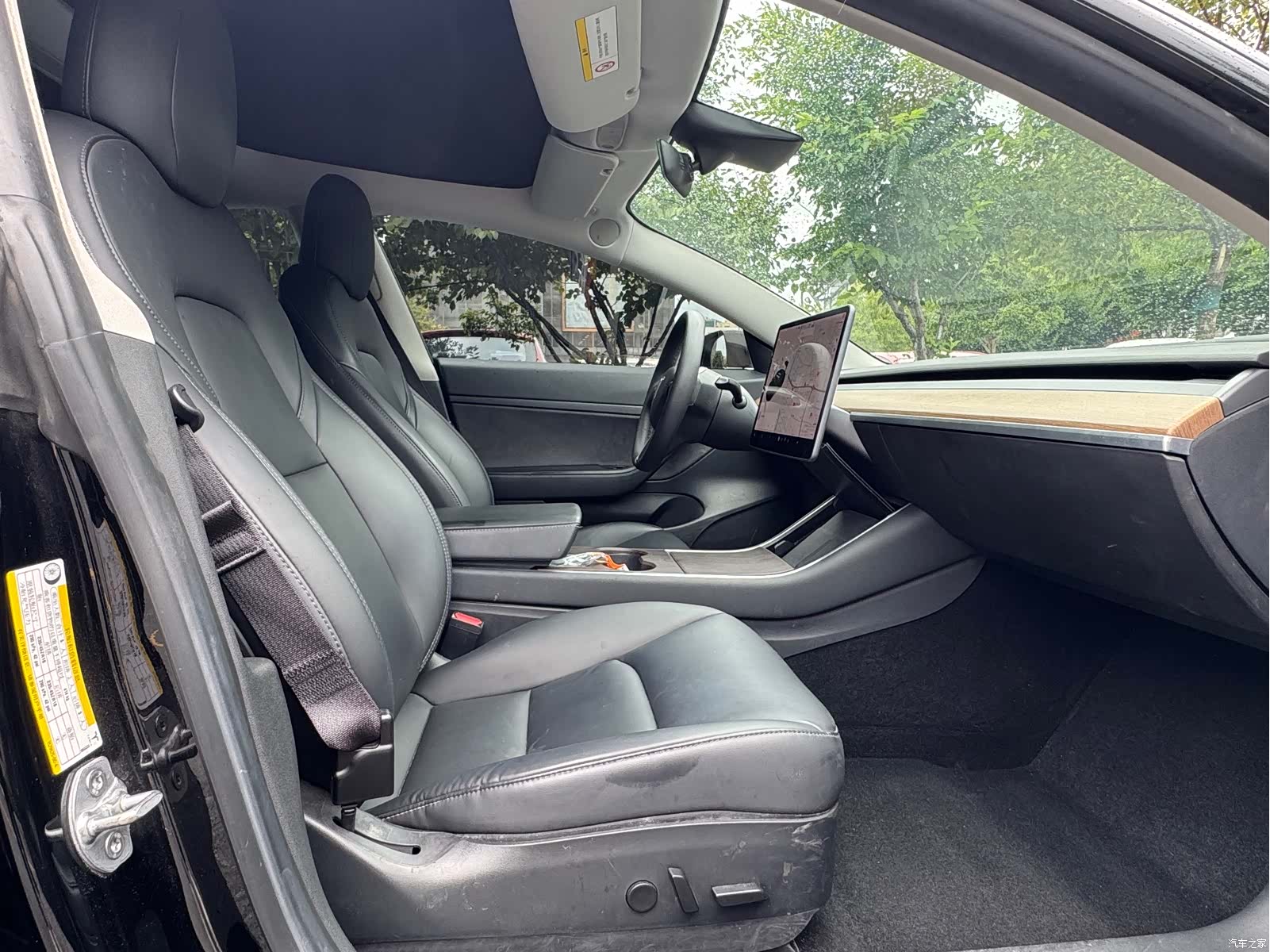 Tesla Model 3, 2020 7