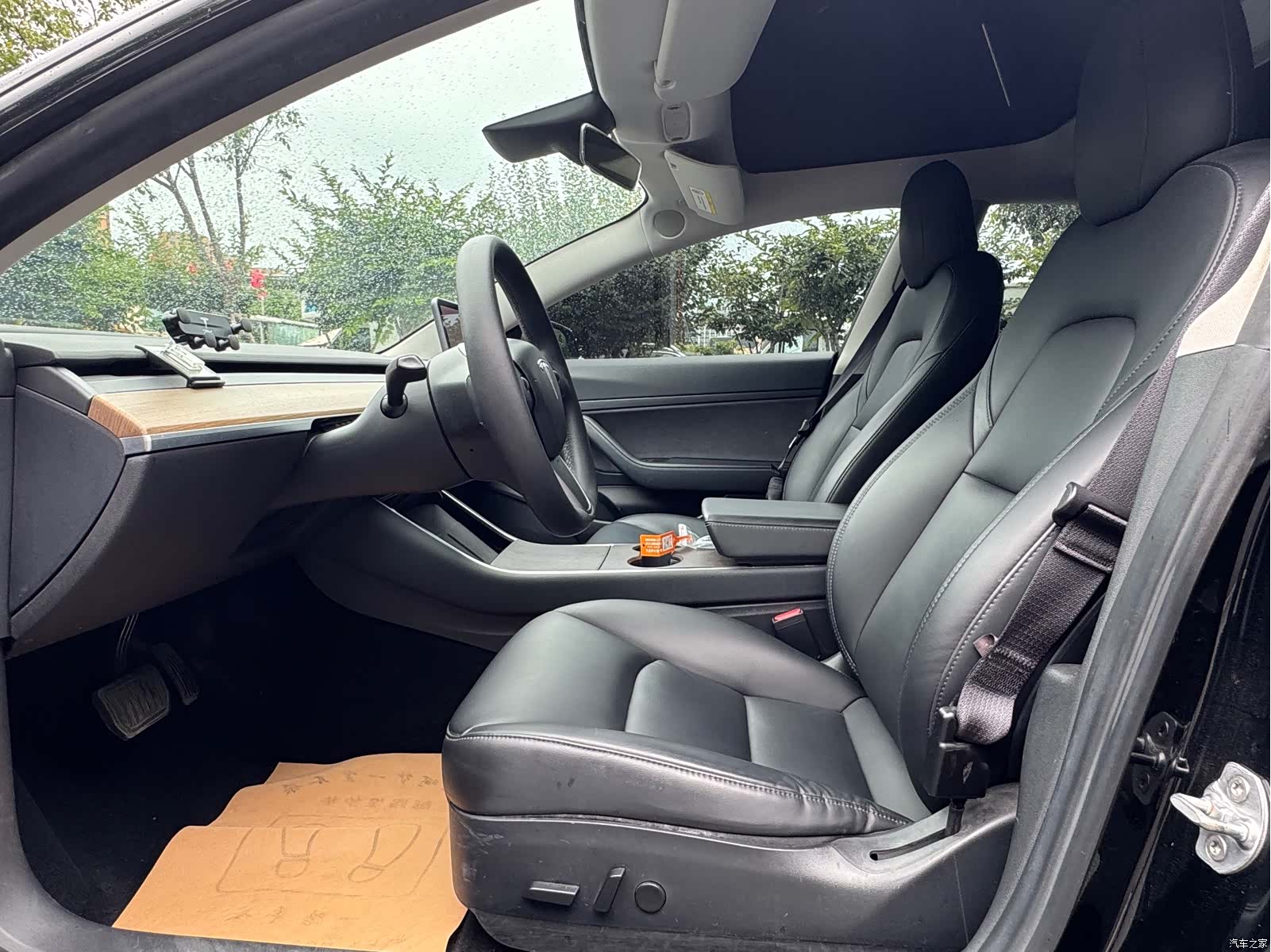Tesla Model 3, 2020 9