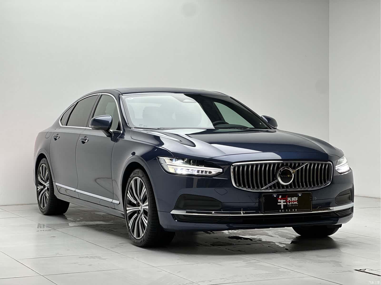 Volvo S90, 2023 3