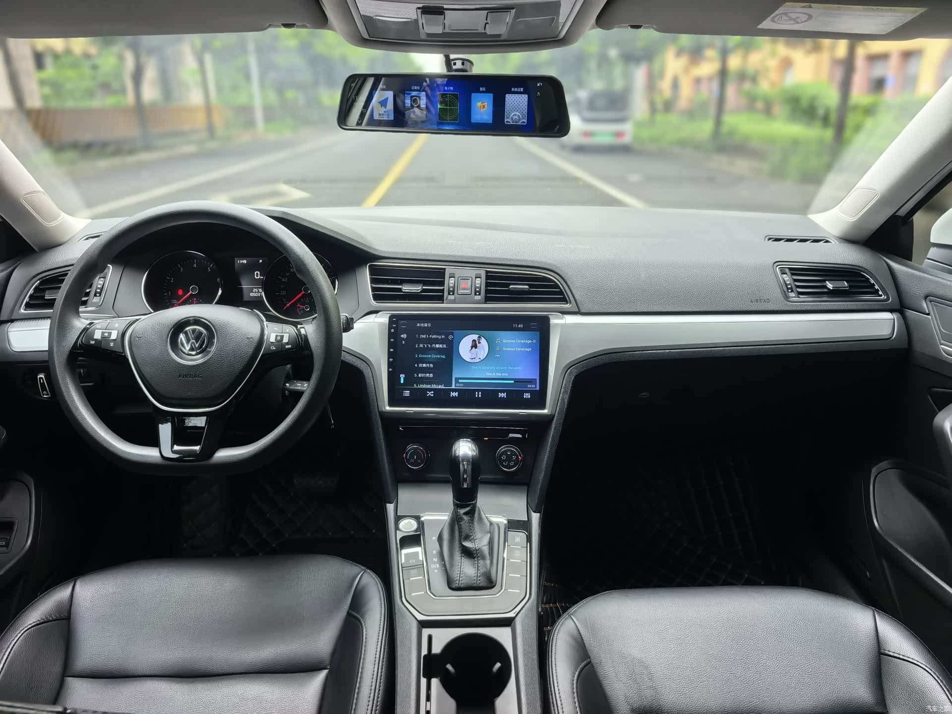 Volkswagen Lamando, 2018 9