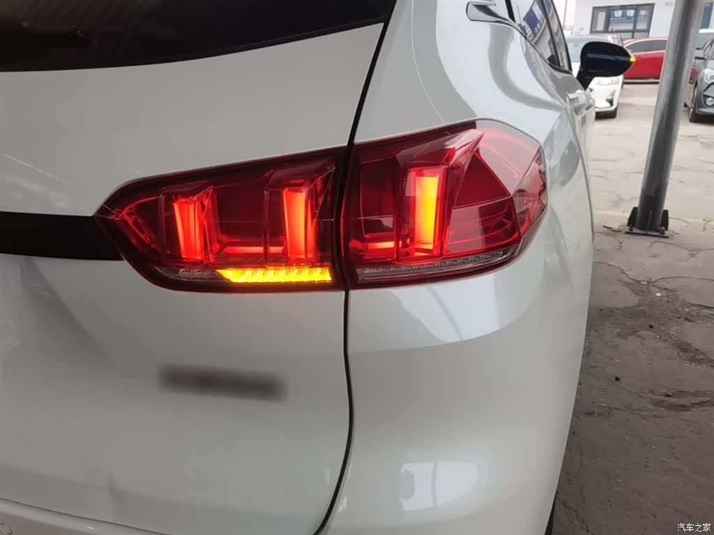 WEY VV5, 2018 8