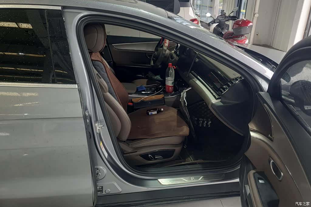 BYD Han, 2021 8