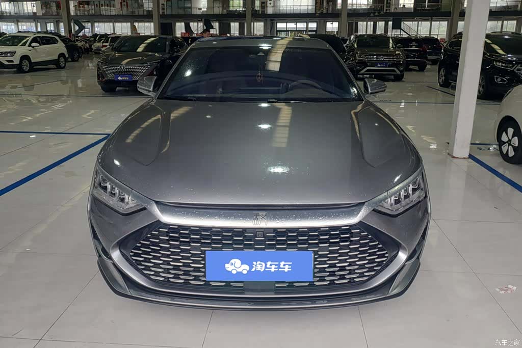 BYD Han, 2021 2