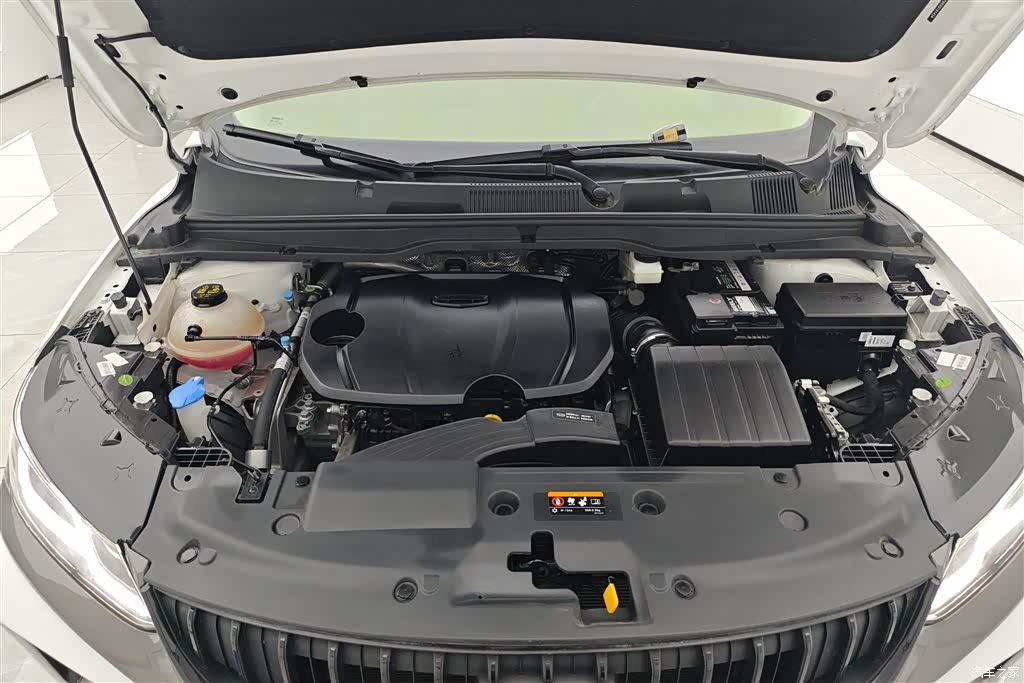Geely Coolray, 2024 10