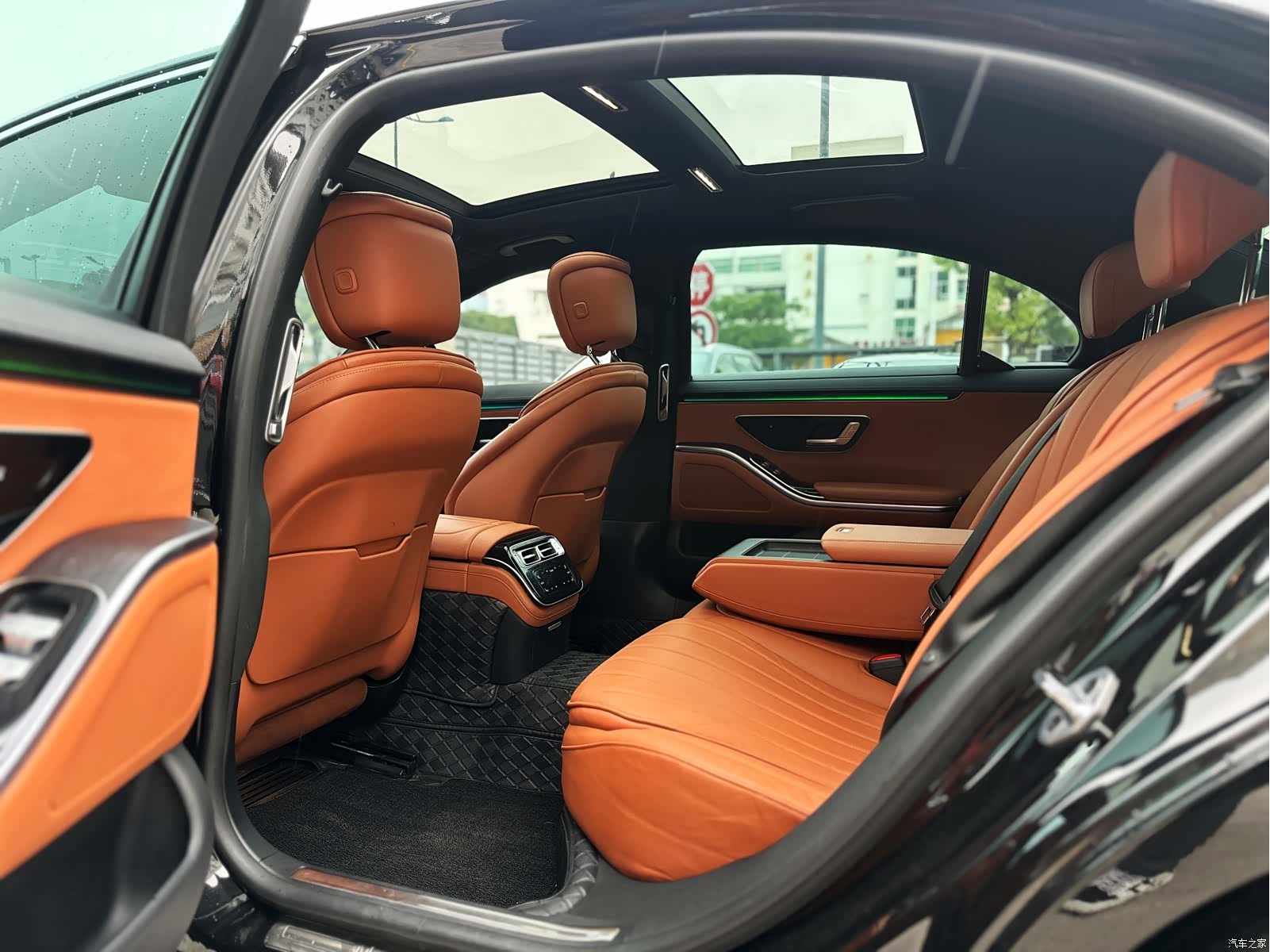 Mercedes-Benz S-Class, 2022 14