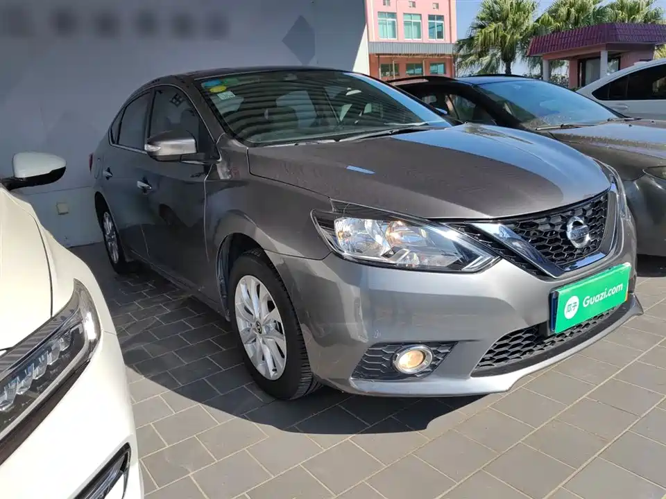 Nissan Xuan Yi