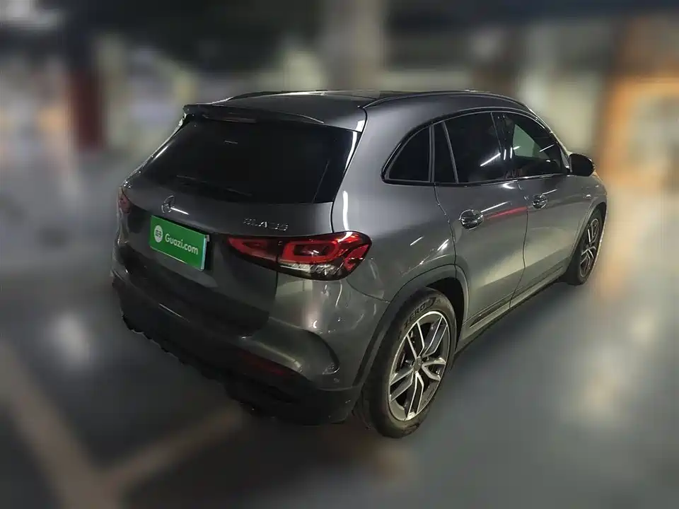 Mercedes-Benz GLA AMG