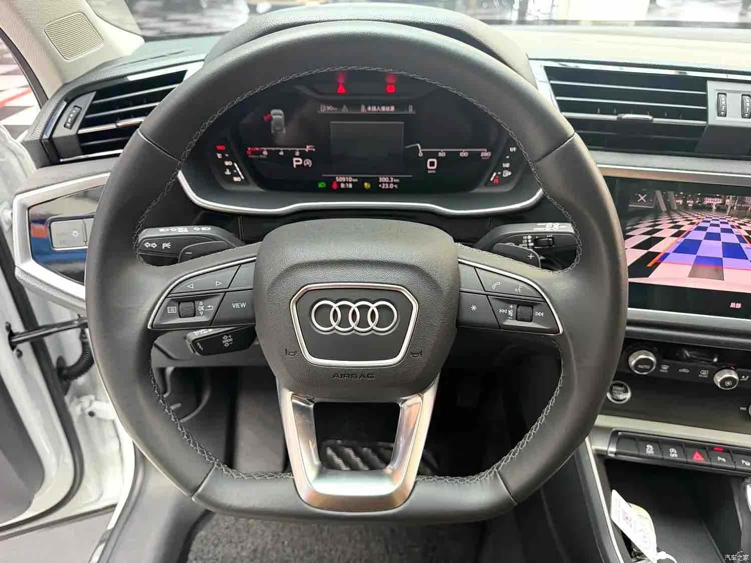 Audi Q3, 2022 12