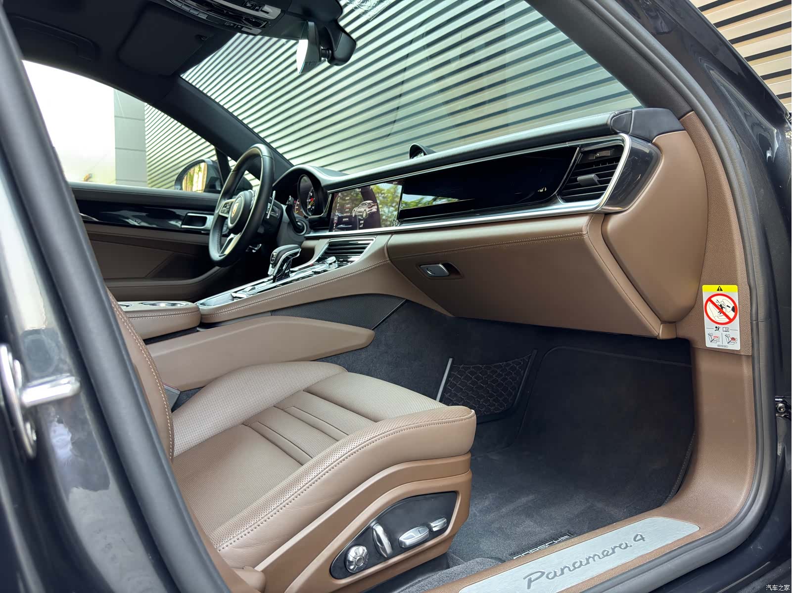 Porsche Panamera, 2019 10