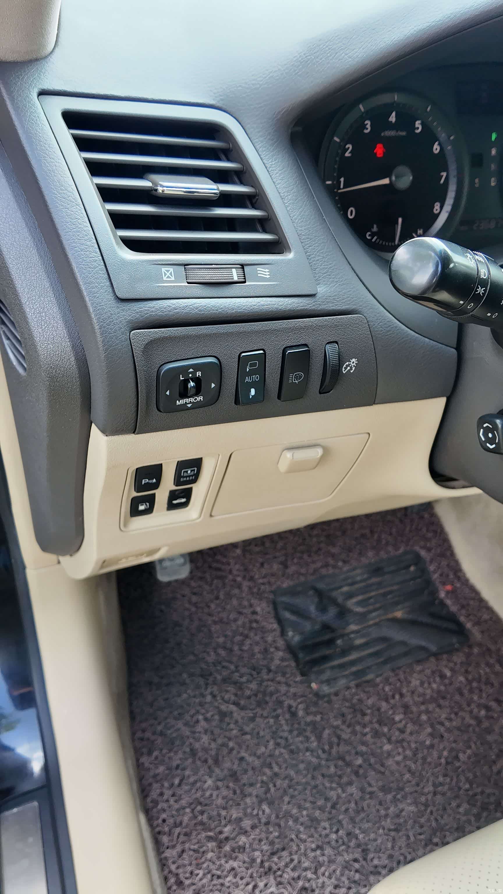 Lexus ES, 2009 35