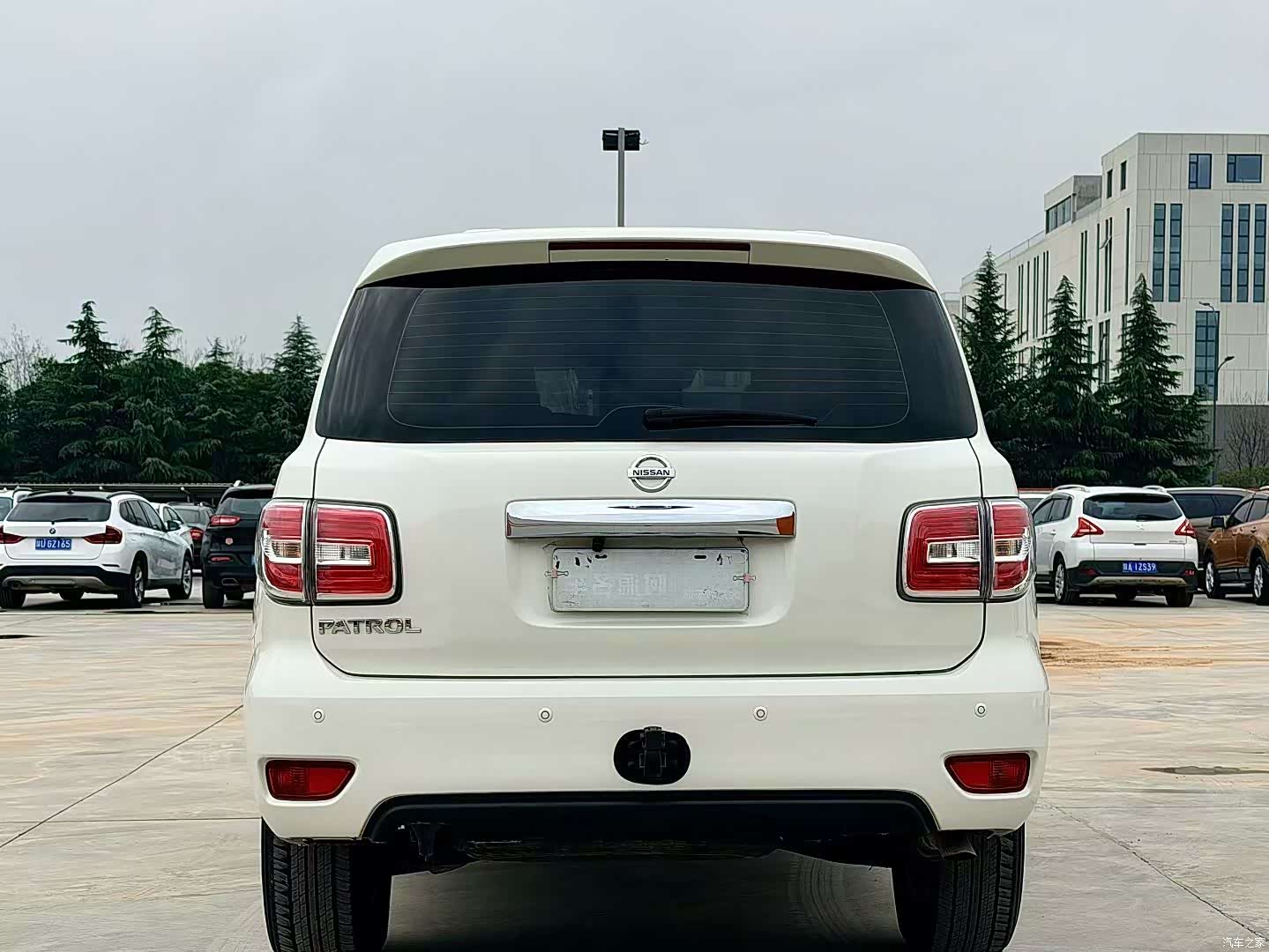 Nissan Patrol, 2020 8