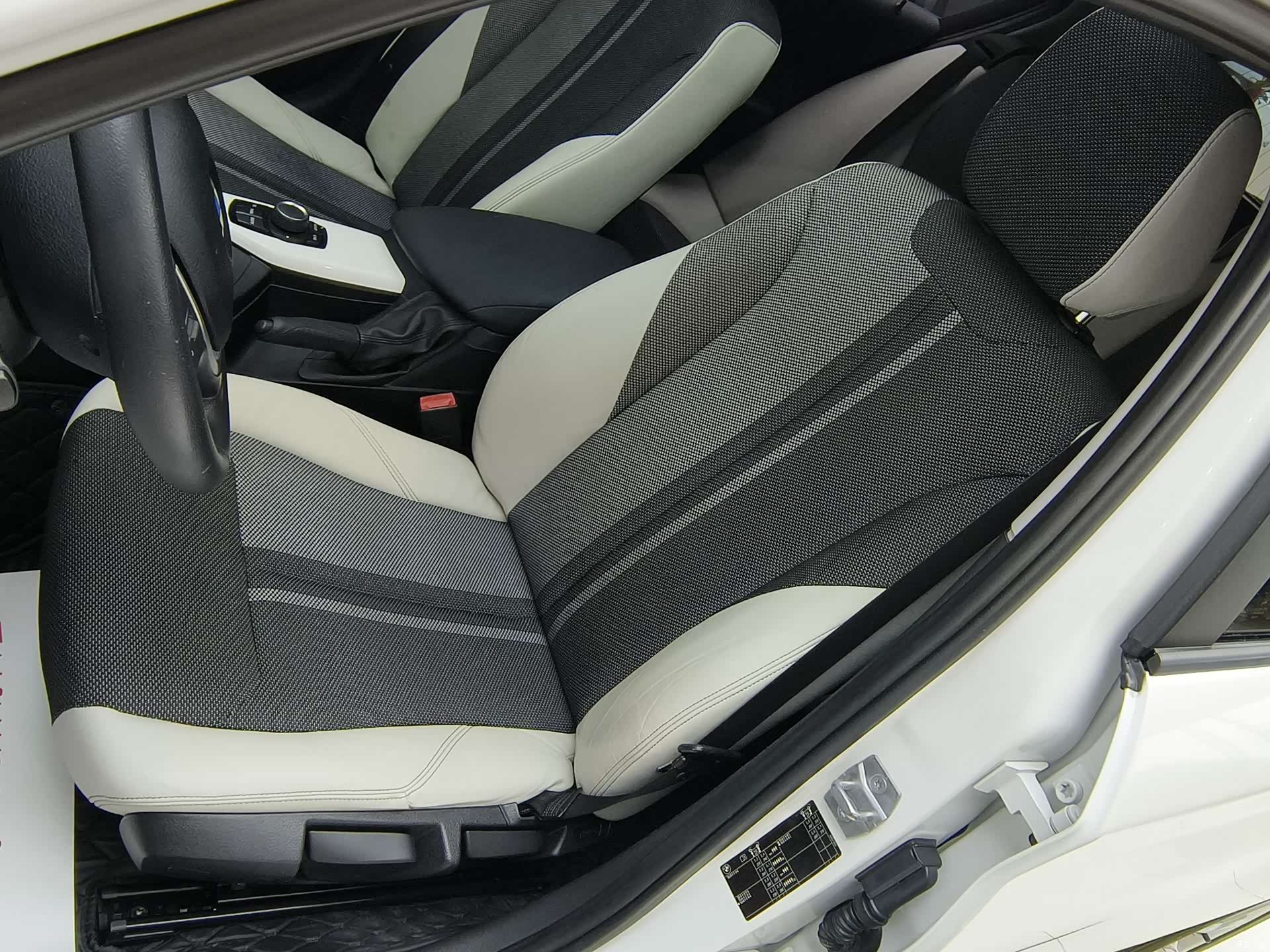 BMW 1 Series, 2016 22