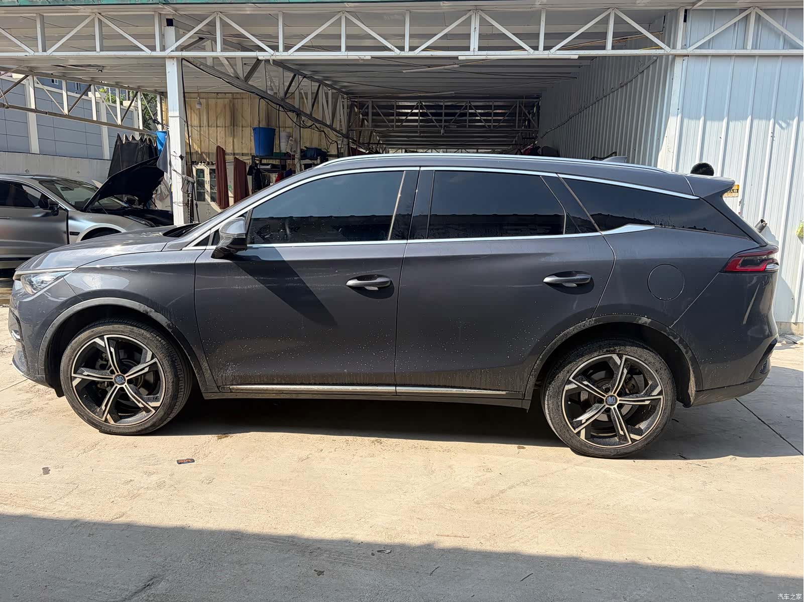 BYD Tang, 2022 4