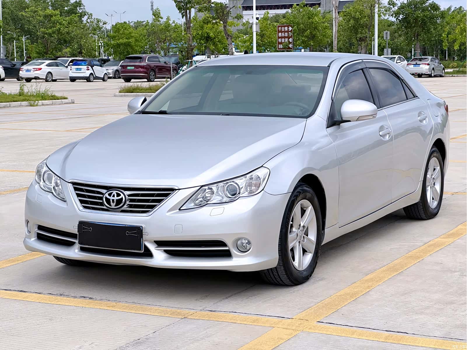 Toyota 2.5S, 2012 1