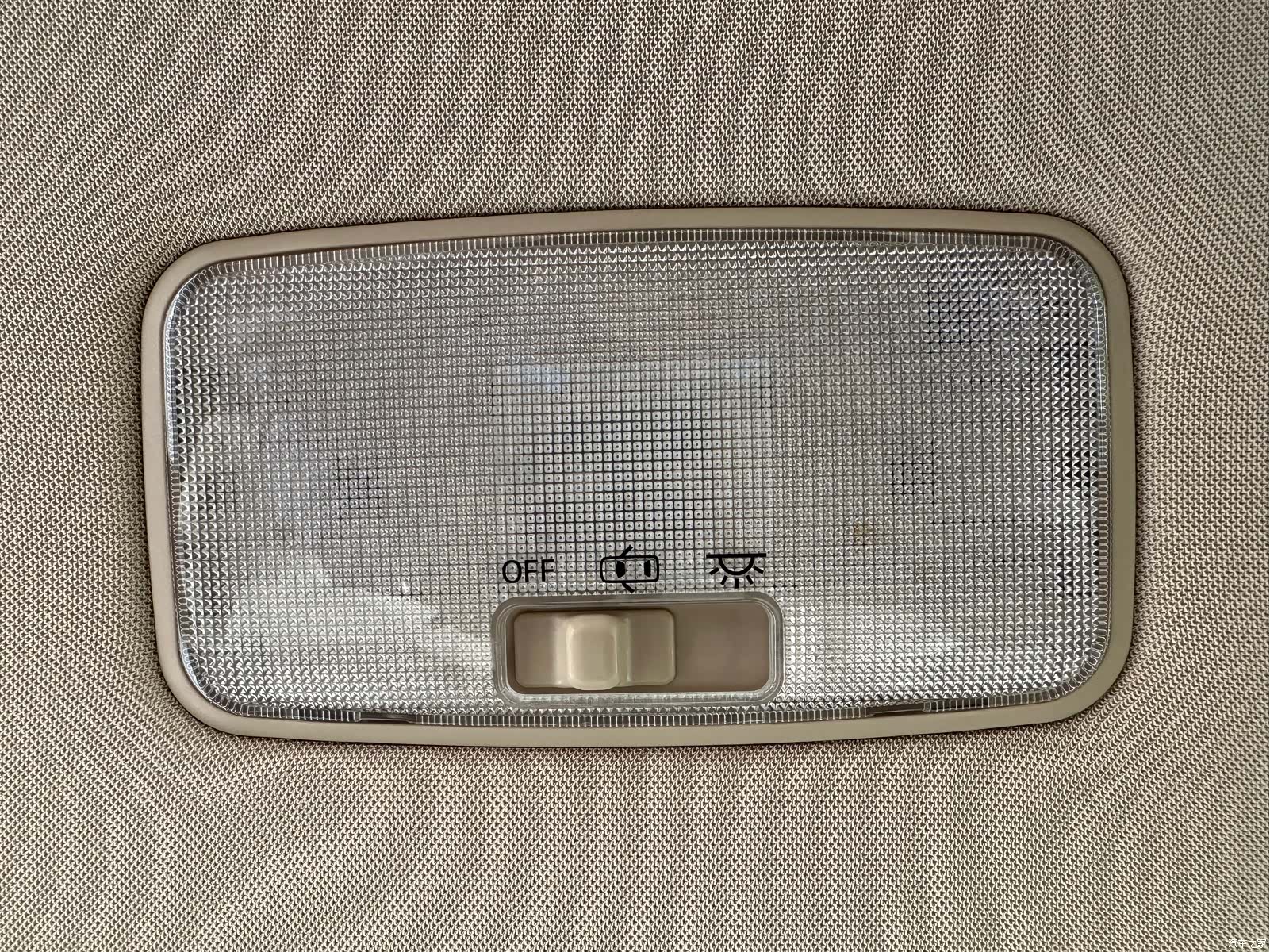 Toyota 2.5S, 2012 22