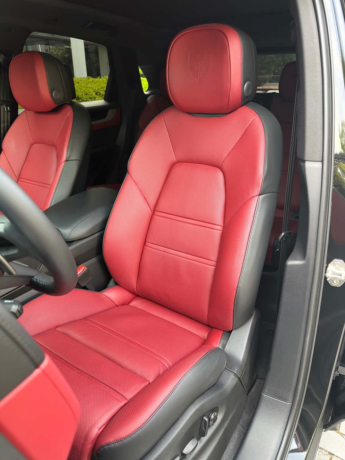 Porsche Cayenne, 2025 11