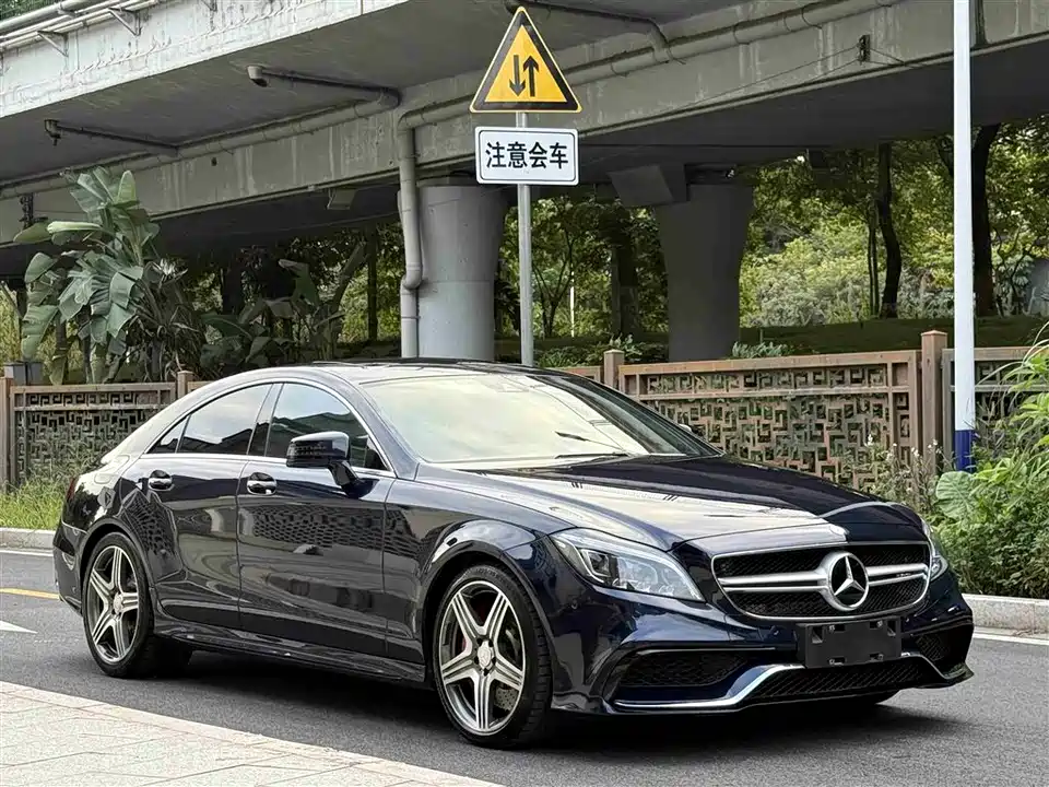 Mercedes-Benz CLS